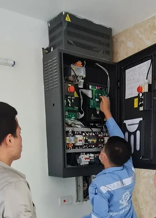 Thang Máy Cũ: Nên Sửa Chữa Tạm Thời Hay Thay Mới Hoàn Toàn? 8 Lưu nháp tự động