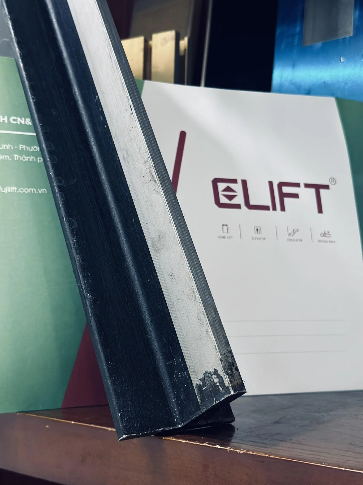 NHỮNG YẾU TỐ QUYẾT ĐỊNH ĐỘ ÊM KHI DI CHUYỂN CỦA THANG MÁY 12 Lưu nháp tự động