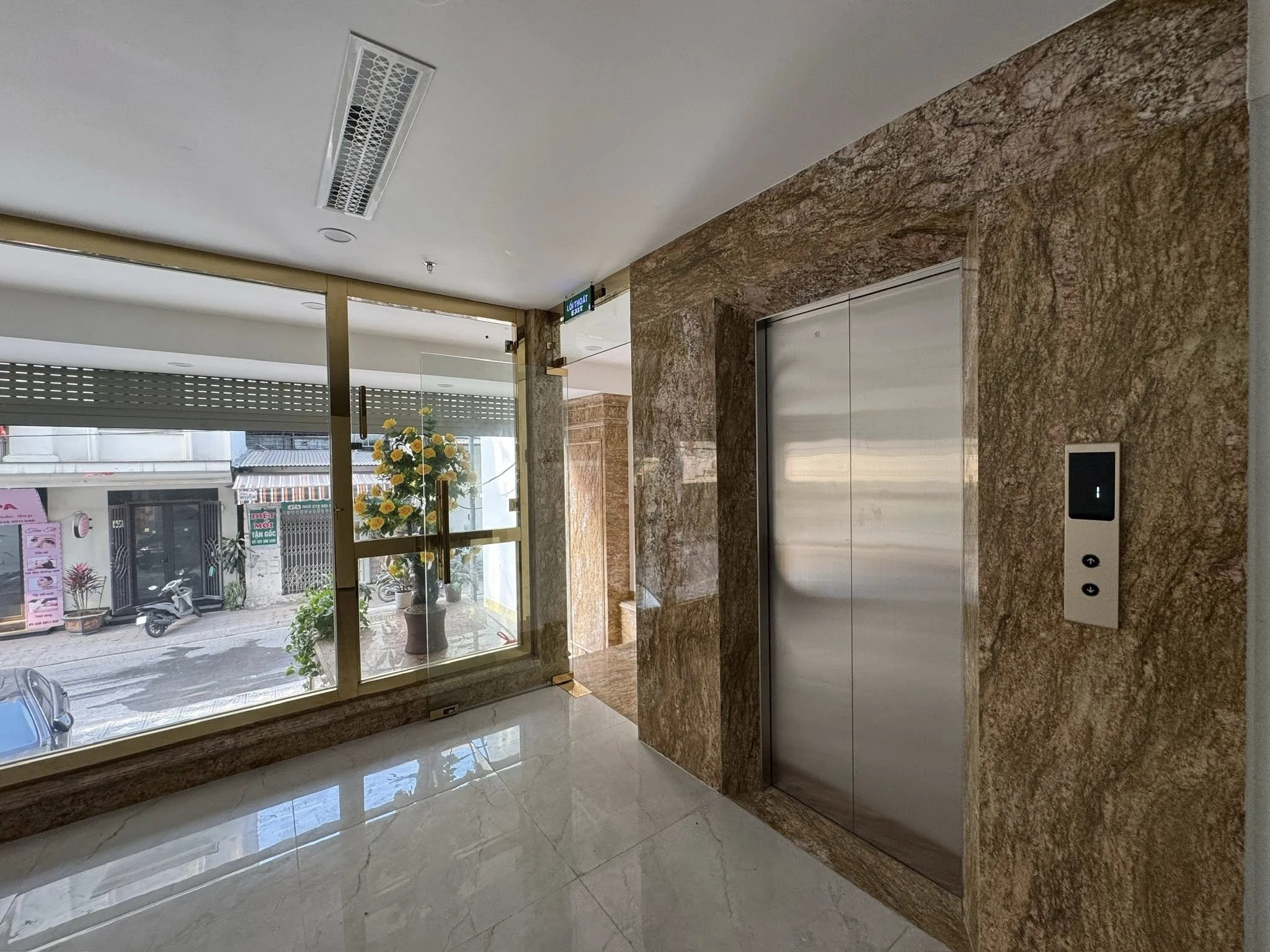 THANG MÁY GIA ĐÌNH E-LIFT – ĐẦU TƯ 1 LẦN, TIỆN NGHI TRỌN ĐỜI 6 Lưu nháp tự động